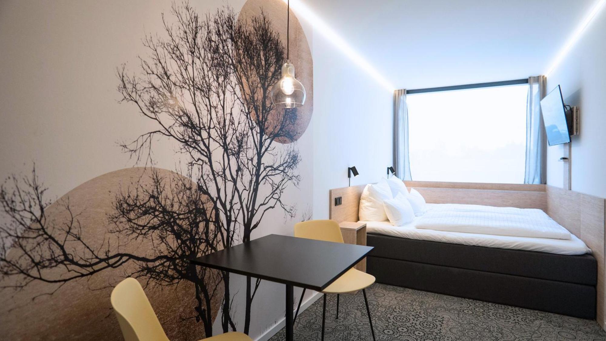 Tin Inn - Heinsberg - Das Hotel Aus Hochwertig Ausgebauten Ueberseecontainern Экстерьер фото